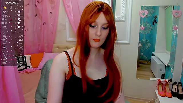 Snapshot of MaggiexLove chatting on 23, 9, 2025 MaggiexLove online show from 23, 9, 2025