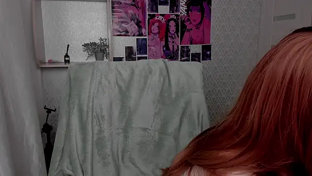 Snapshot of MaggiexLove chatting on 3, 10, 2025 MaggiexLove online show from 3, 10, 2025