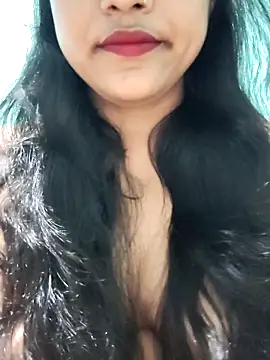 Snapshot of SugarWithSpice chatting on 7, 5, 2026 SugarWithSpice online show from 7, 5, 2026