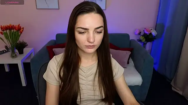 MyEllaLuvs online show from 13, 9, 2025