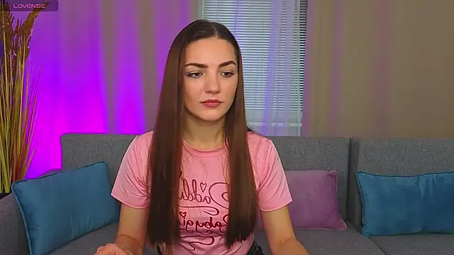 MyEllaLuvs online show from 26, 9, 2025