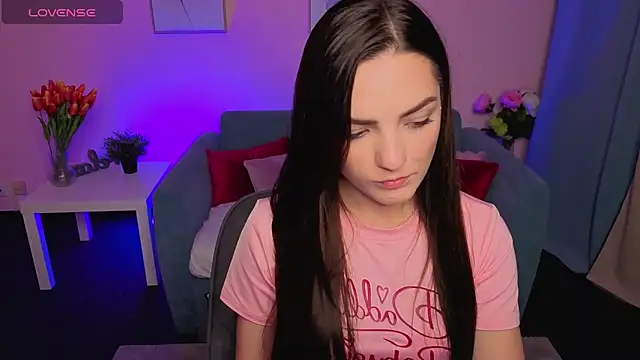 MyEllaLuvs online show from 1, 10, 2025