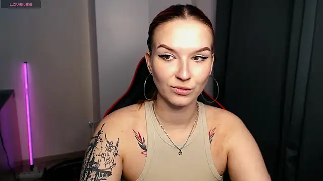 Snapshot of EileenKenner chatting on 9, 4, 2026 EileenKenner online show from 9, 4, 2026