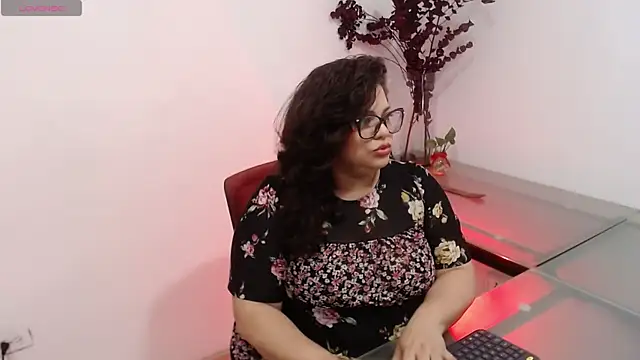 merly chica online show from 21, 10, 2025