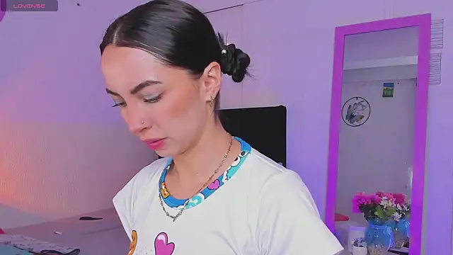 Aryane art  online show from 6, 1, 2026