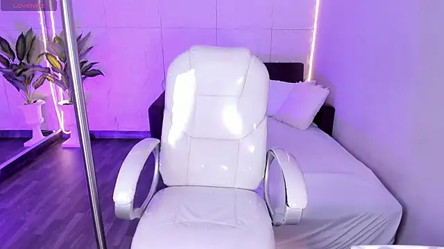 DulceGreem online show from 9, 2, 2026