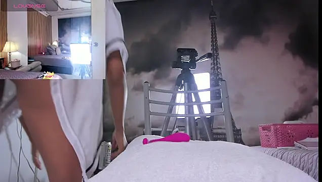 Snapshot of keeyla_stone chatting on 25, 2, 2026 keeyla stone online show from 25, 2, 2026