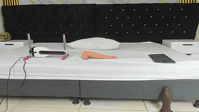 VanessaHard as online show from 24, 3, 2026