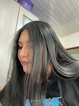 Snapshot of Nicky-222 chatting on 19, 11, 2025 Nicky-222 online show from 19, 11, 2025