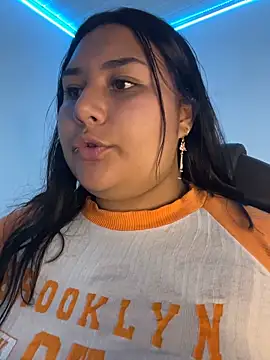 Snapshot of Nicky-222 chatting on 17, 2, 2026 Nicky-222 online show from 17, 2, 2026