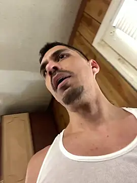 SlimSexxxy69 online show from 13, 3, 2026