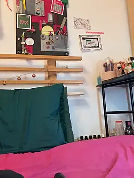 Snapshot of DahliaVonLure chatting on 13, 2, 2026 DahliaVonLure online show from 13, 2, 2026