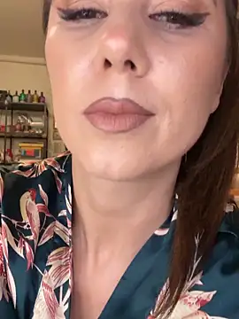 Snapshot of DahliaVonLure chatting on 26, 2, 2026 DahliaVonLure online show from 26, 2, 2026