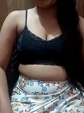 Snapshot of Malikaa-baby5 chatting on 4, 11, 2025 Malikaa-baby5 online show from 4, 11, 2025