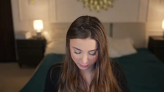 Luna secretgirl online show from 16, 12, 2025