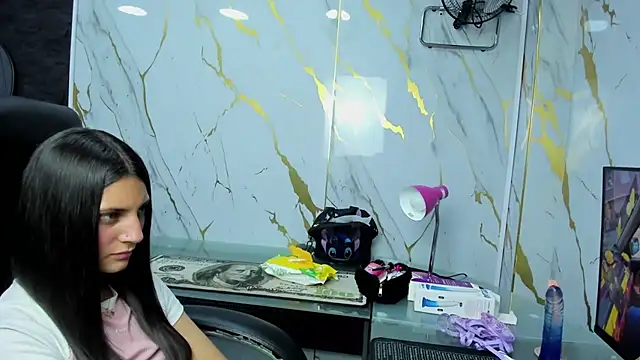 Snapshot of _Luna_Bennett chatting on 30, 5, 2026 Luna Bennett online show from 30, 5, 2026