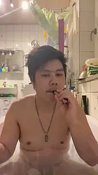 Snapshot of Kingpowerlittel chatting on 19, 11, 2025 Kingpowerlittel online show from 19, 11, 2025