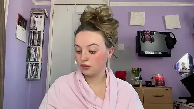 SexySashaxox online show from 25, 10, 2025