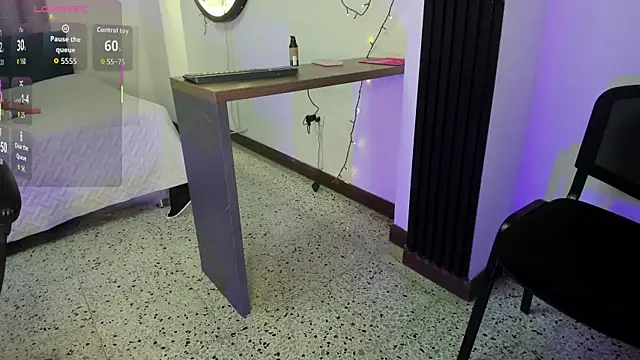 chubby sexy  online show from 27, 11, 2025