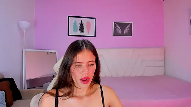 fressittalove01 online show from 6, 10, 2025