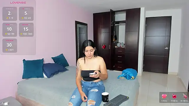 marianaandvalen online show from 5, 12, 2025