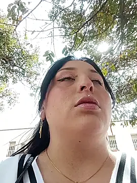 megan fox5 online show from 23, 10, 2025