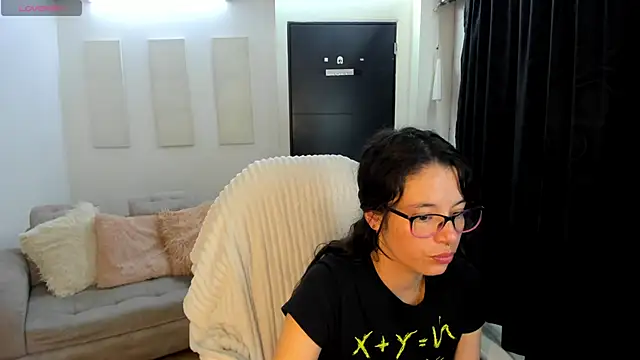 Samantha blow online show from 26, 9, 2025