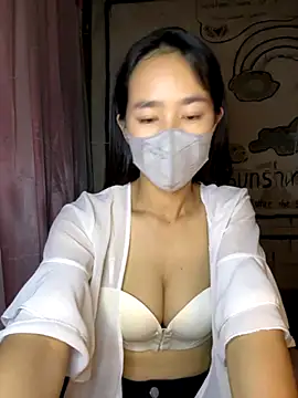 TiNa 04 online show from 19, 10, 2025