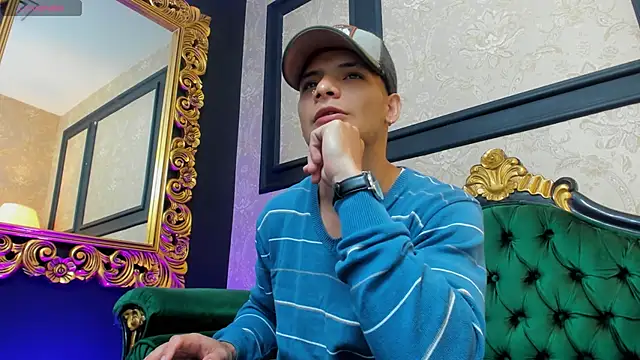 AlessandroKiing online show from 9, 9, 2025