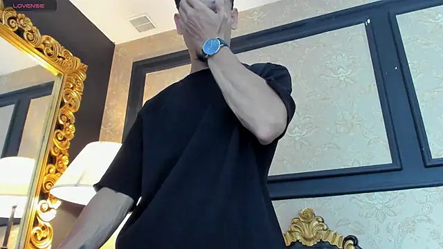 Snapshot of AlessandroKiing chatting on 18, 4, 2026 AlessandroKiing online show from 18, 4, 2026
