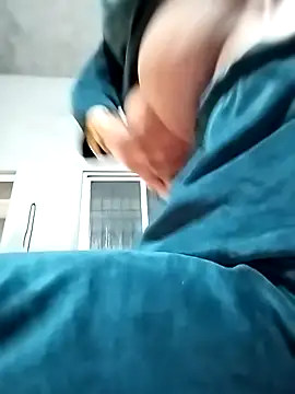 Snapshot of rani8008 chatting on 16, 1, 2026 rani8008 online show from 16, 1, 2026