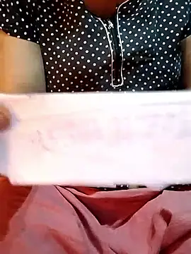 Snapshot of rani8008 chatting on 21, 2, 2026 rani8008 online show from 21, 2, 2026