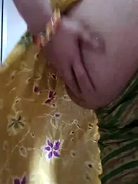 Snapshot of rani8008 chatting on 6, 6, 2026 rani8008 online show from 6, 6, 2026