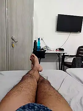 themasklover online show from 10, 4, 2026