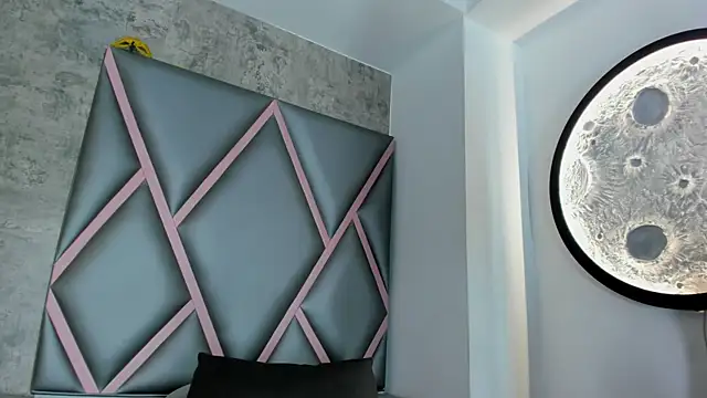 Lucy-23 online show from 22, 2, 2026