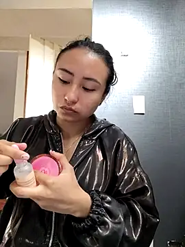 Venus Rivers online show from 9, 9, 2025