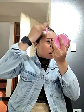 Venus Rivers online show from 10, 9, 2025