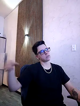 SpencerMontgomery online show from 17, 11, 2025