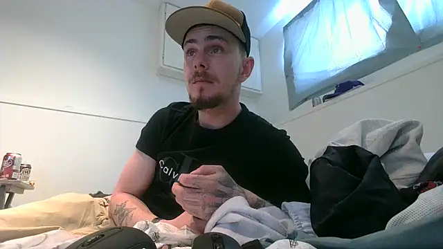 youngblondetwink online show from 18, 2, 2026