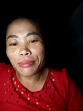 Snapshot of CoMay003 chatting on 7, 10, 2025 CoMay003 online show from 7, 10, 2025