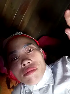 Snapshot of CoMay003 chatting on 9, 10, 2025 CoMay003 online show from 9, 10, 2025