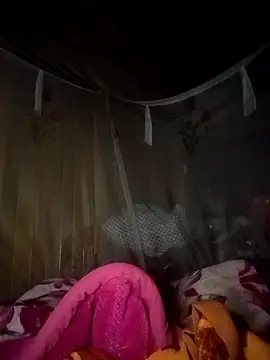 Snapshot of CoMay003 chatting on 20, 10, 2025 CoMay003 online show from 20, 10, 2025