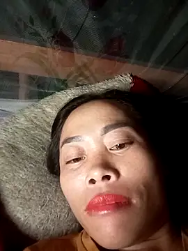 Snapshot of CoMay003 chatting on 22, 10, 2025 CoMay003 online show from 22, 10, 2025