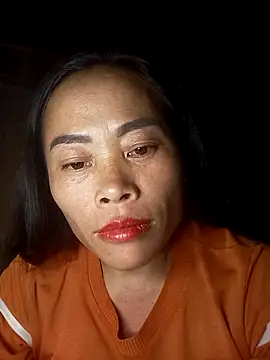 Snapshot of CoMay003 chatting on 23, 10, 2025 CoMay003 online show from 23, 10, 2025