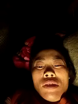 Snapshot of CoMay003 chatting on 24, 10, 2025 CoMay003 online show from 24, 10, 2025