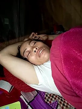 Snapshot of CoMay003 chatting on 26, 10, 2025 CoMay003 online show from 26, 10, 2025