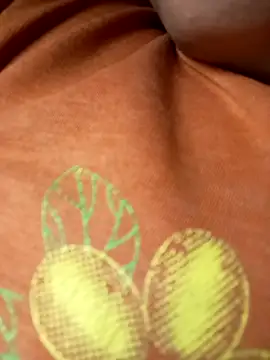 Snapshot of CoMay003 chatting on 30, 10, 2025 CoMay003 online show from 30, 10, 2025