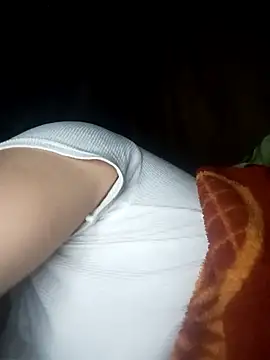 Snapshot of CoMay003 chatting on 6, 11, 2025 CoMay003 online show from 6, 11, 2025