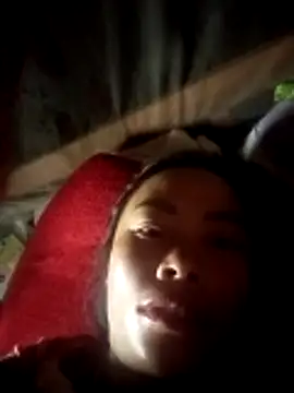 Snapshot of CoMay003 chatting on 8, 11, 2025 CoMay003 online show from 8, 11, 2025