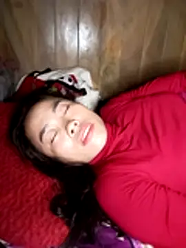 Snapshot of CoMay003 chatting on 12, 11, 2025 CoMay003 online show from 12, 11, 2025